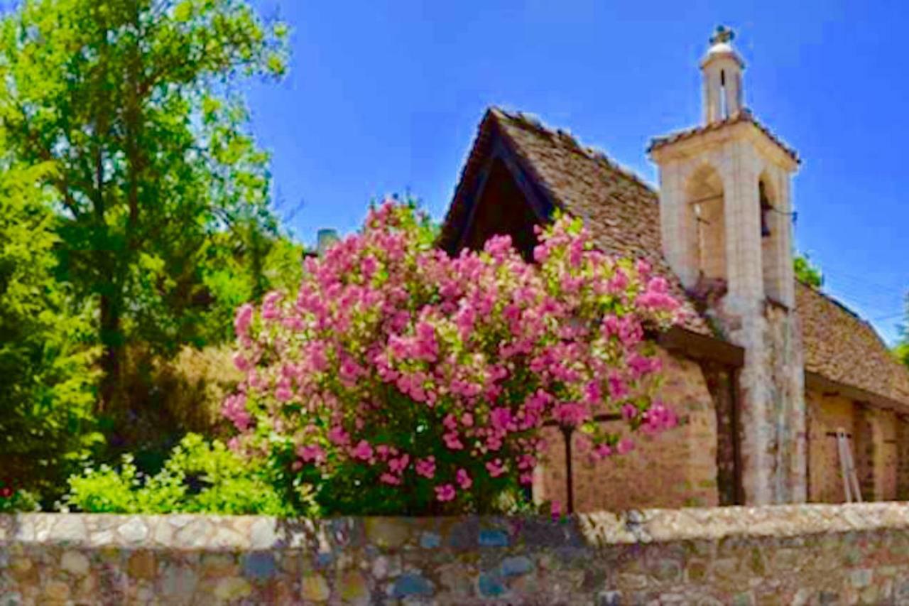 Saint Nicholas Heights Chakistra Exterior photo
